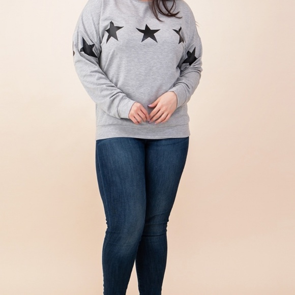 French Terry Star Pull Over Sweatshirt - Picture 5 of 8